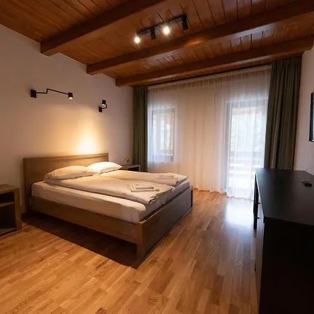 Guest house Castor
